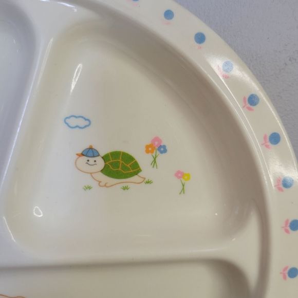 Vintage 1986 Peco Divided Childs Plate  and Bowl Set Turtle Bunnies Mushrooms - Picture 6 of 12